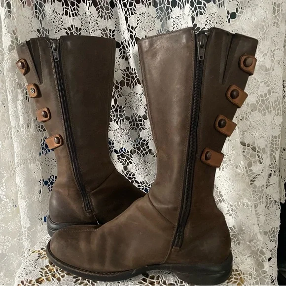 Merrell Women's Captiva Launch 2 Waterproof Boot in Cinnamon Molasses Size 7 - Picture 9 of 13